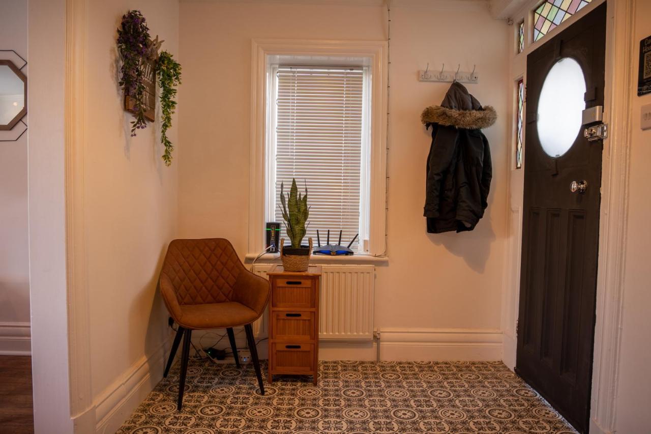 Appartamento Cavendish Cat And Gaming House Blackpool Esterno foto