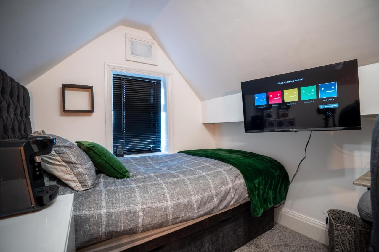Appartamento Cavendish Cat And Gaming House Blackpool Esterno foto