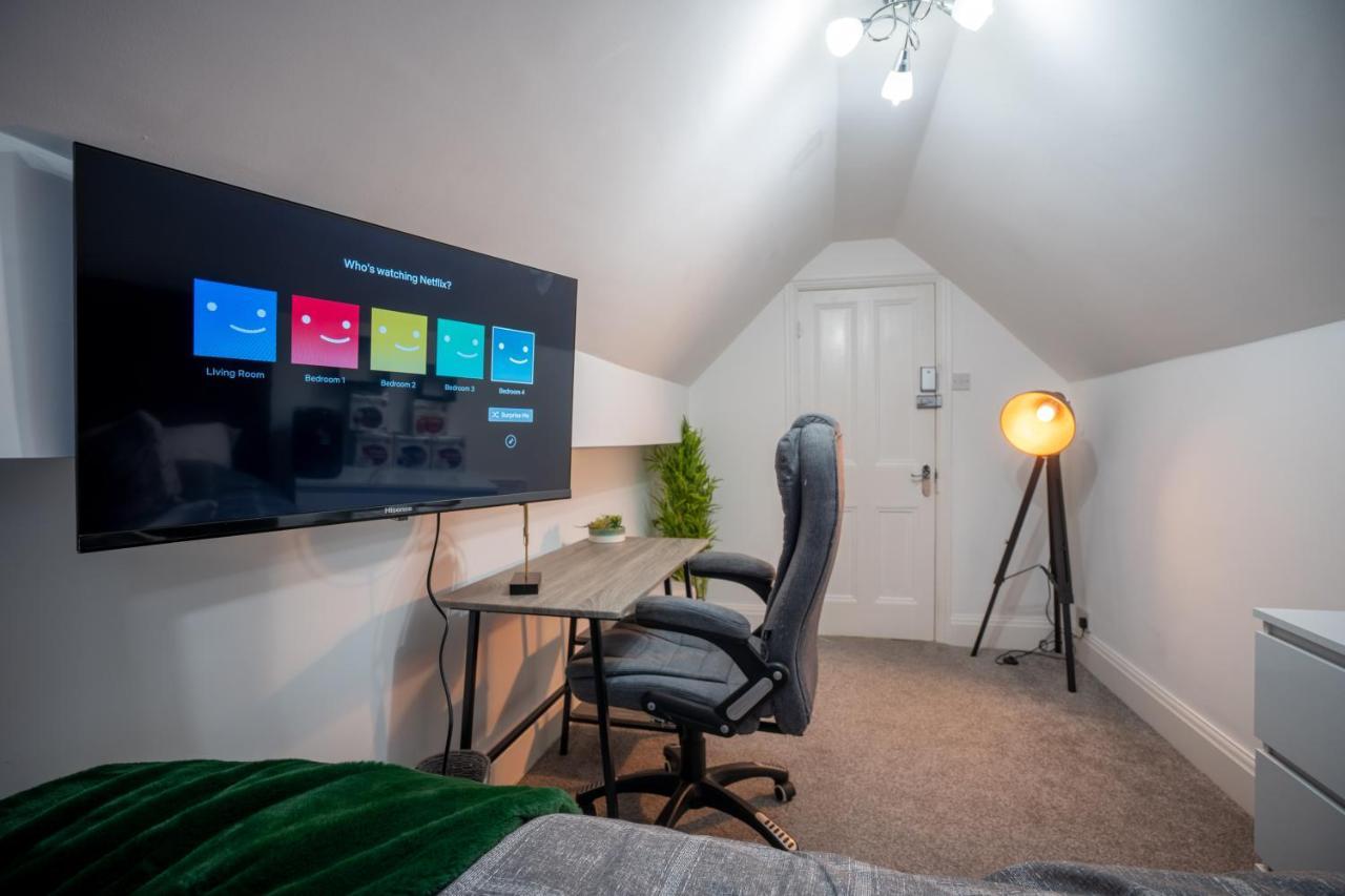 Appartamento Cavendish Cat And Gaming House Blackpool Esterno foto