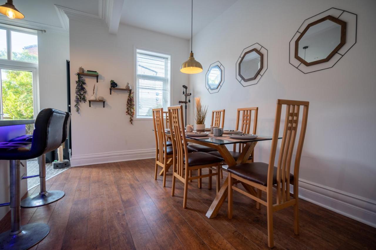 Appartamento Cavendish Cat And Gaming House Blackpool Esterno foto