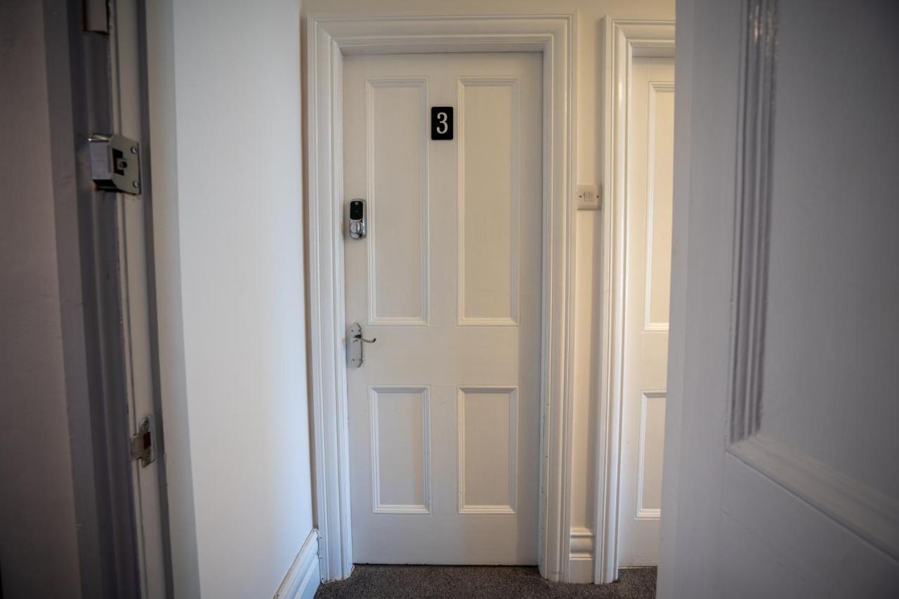 Appartamento Cavendish Cat And Gaming House Blackpool Esterno foto