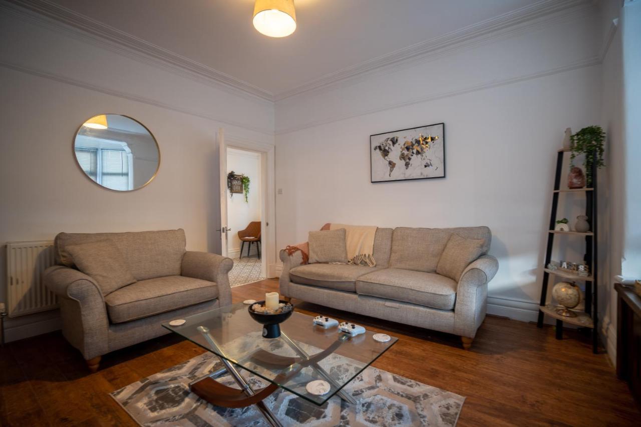 Appartamento Cavendish Cat And Gaming House Blackpool Esterno foto