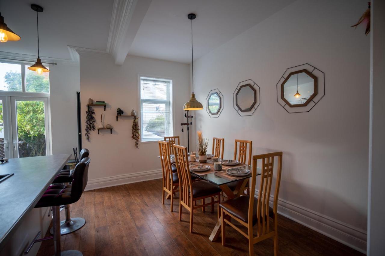 Appartamento Cavendish Cat And Gaming House Blackpool Esterno foto